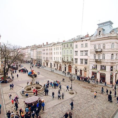 Myaparts R2 Lviv Buitenkant foto