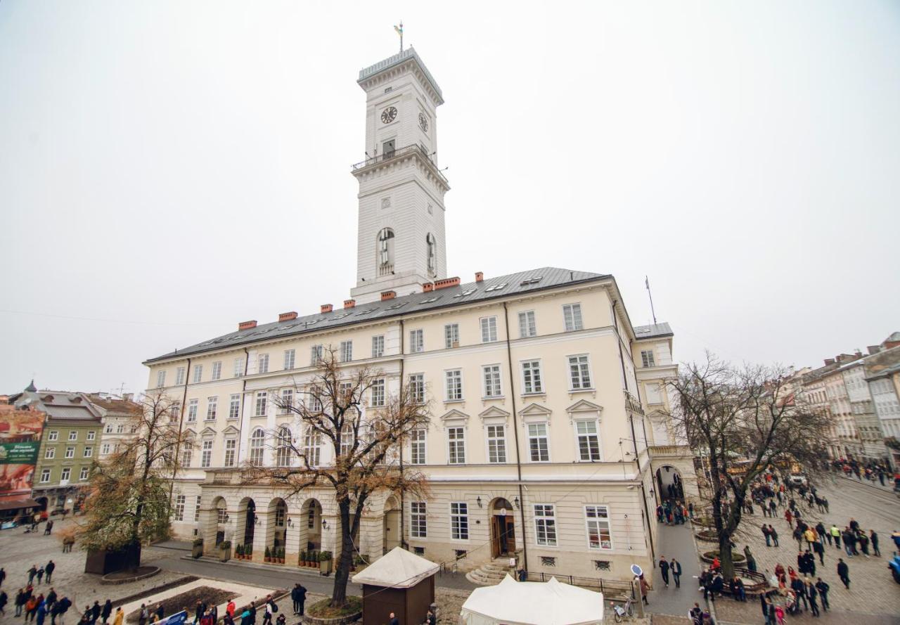 Myaparts R2 Lviv Buitenkant foto